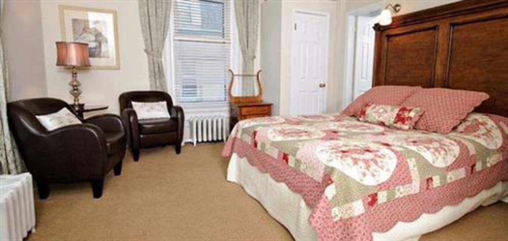 Bed & Breakfast Mcgee's